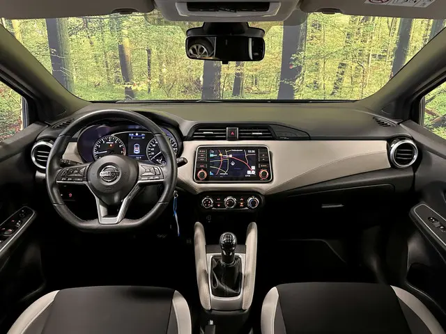 Nissan Micra 1.0 IG-T N-Design 2023 Benzine 10