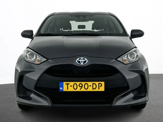 Toyota Yaris 1.5 Hybrid Active Auto. 2023 Hybride Benzine 5