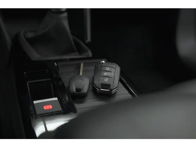 Citroën C4 PureTech 130 Feel Pack 2021 Benzine 13