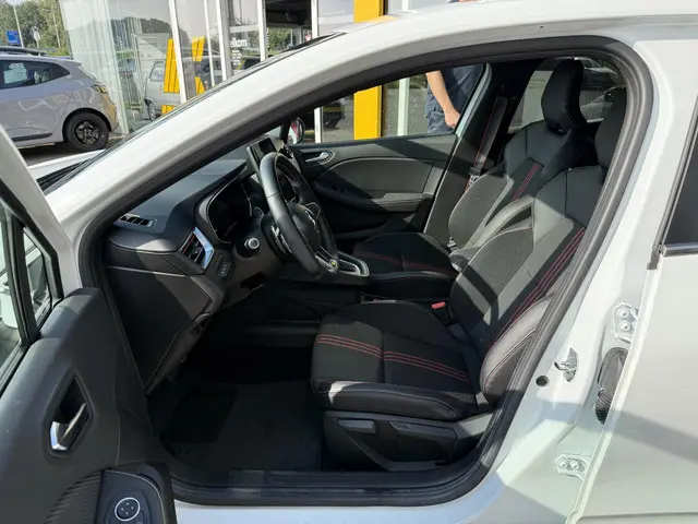 Renault Clio 1.3 TCe R.S. Line 2020 Benzine 7