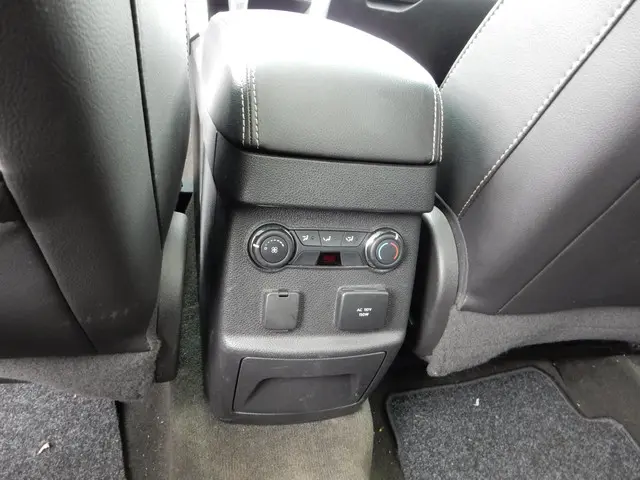 Ford Explorer SPORT 3.5 V6 ECO 370pk 2013 Benzine 18