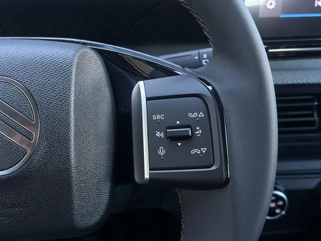 Citroën C3 1.2 Turbo 100pk Plus 2025 Benzine 25