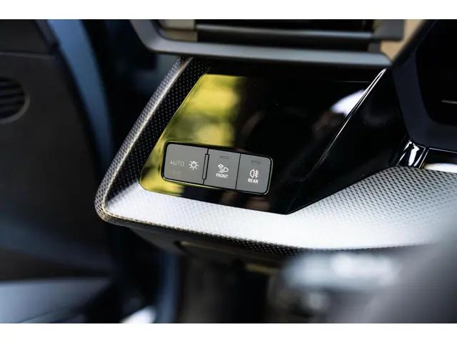 Audi RS3 2.5 TFSI RS 3 quattro 2023 Benzine 96