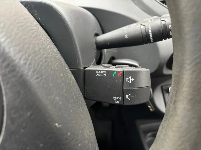 Renault Twingo 1.2 16V Parisienne 2013 Benzine 7