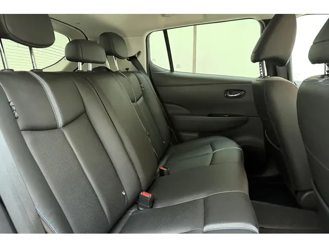 Nissan Leaf Tekna 39 kWh 2024 Elektrisch 14