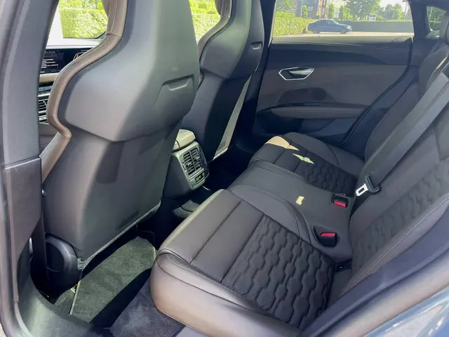 Audi e-tron GT GT 93 kWh 2021 Elektrisch 26