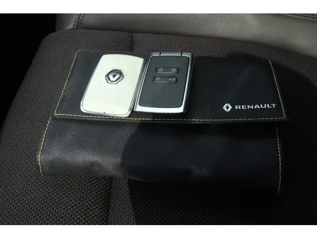 Renault Espace 1.8 TCe Limousin 7p. 2018 Benzine 7