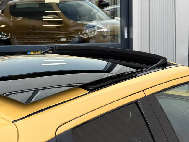 Nissan Juke 1.6 Tekna 2015 Benzine 42