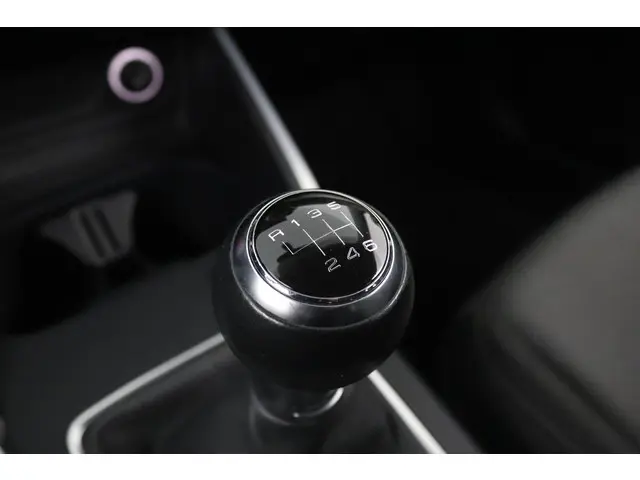 Audi Q2 30 TFSI epic 2020 Benzine 17