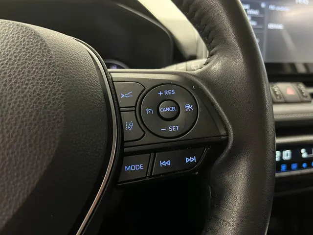 Toyota RAV4 2.0 VVT-iE Business 2022 Benzine 27