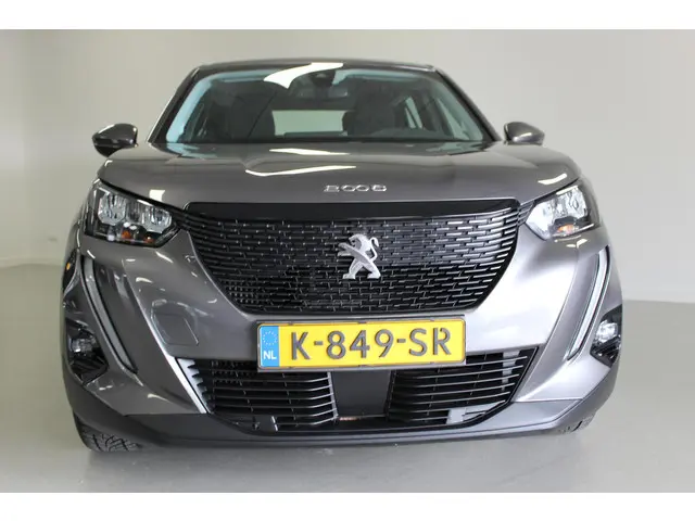 Peugeot 2008 1.5 BlueHDi Blue Lease Active 2021 Diesel 3