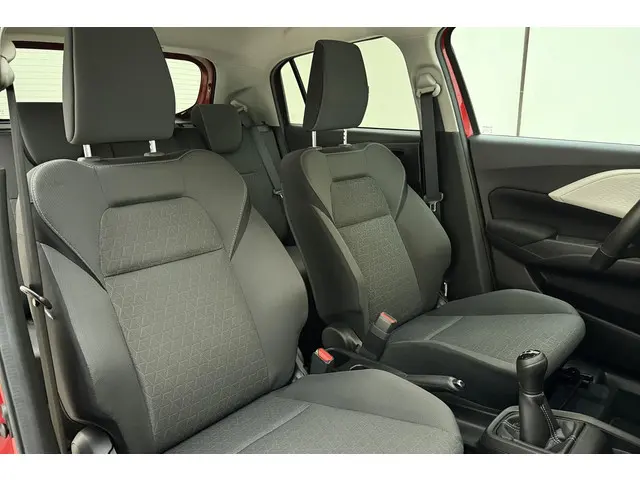 Suzuki Swift 1.2 Select Smart Hybrid 2025 Benzine 13