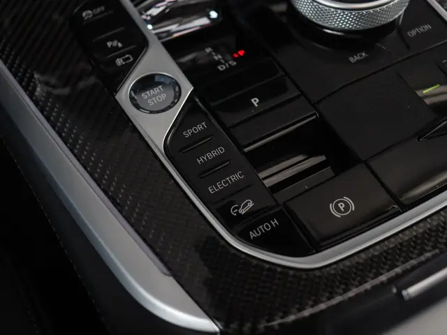 BMW X5 xDrive50e 2025 Hybride Benzine 23