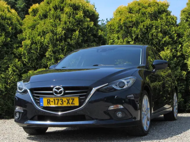 Mazda 3 2.0 TS+*Navi*Cruise*Trekhaak* 2014 Benzine 2
