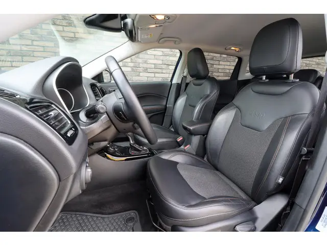 Jeep Compass 1.4 MultiAir Limited 4x4 2018 Benzine 5