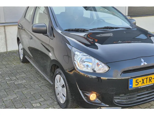 Mitsubishi Space Star 1.0 Inform 2014 Benzine 10