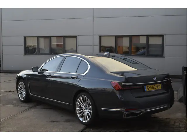 BMW 7 Serie 745e High Executive 2019 Hybride Benzine 4