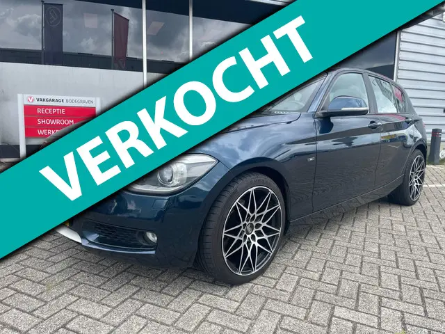 BMW 1 Serie 118i High Executive 2013 Benzine