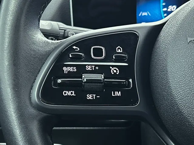 Mercedes-Benz B-Klasse 160 Advantage 2020 Benzine 24