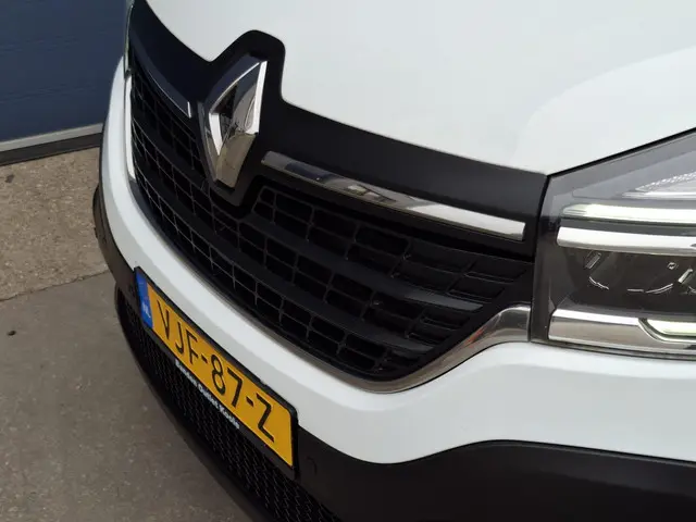 Renault Trafic 2.0 dCi 145 T27 L1H1 Comfort 2021 Diesel 9