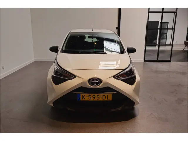 Toyota Aygo 1.0 VVT-i x-fun 2020 Benzine 3