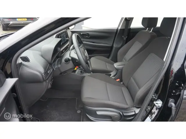 Hyundai i20 1.0 T-GDI Comfort Automaat 2023 Benzine 9