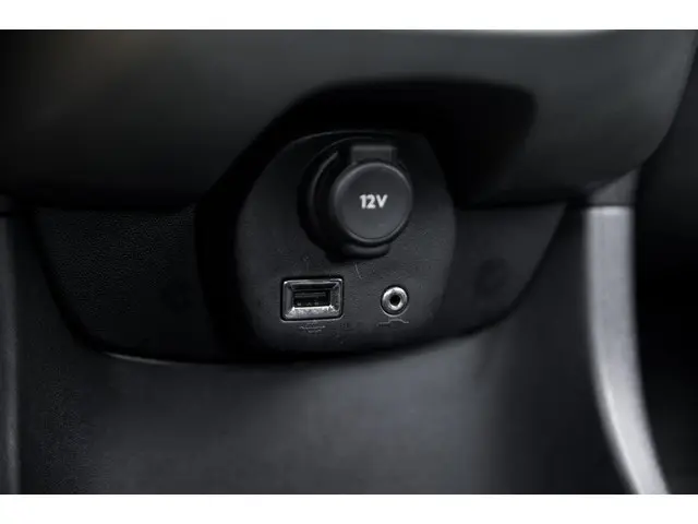 Citroën C1 1.0 e-VTi Feel*Airco*Bluetooth* 2014 Benzine 16