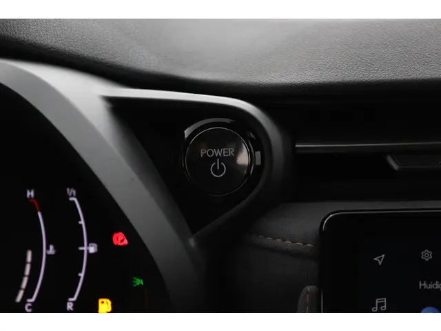 Lexus LBX Cool 2WD 2026 Hybride Benzine 41