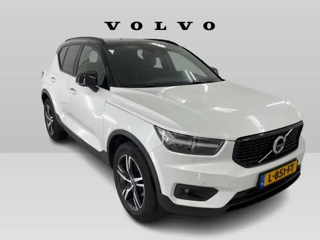 Volvo XC40 1.5 T2 R-Design 2021 Benzine 16