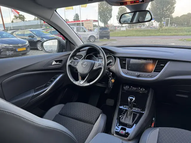 Opel Grandland X 1.2 Turbo Elegance 2021 Benzine 9