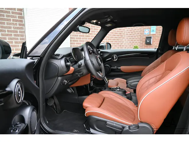 MINI Electric Mini Camden Edition 33 kWh 2023 Elektrisch 3