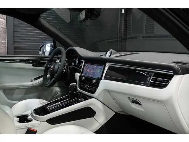 Porsche Macan 2.9 GTS 2022 Benzine 27