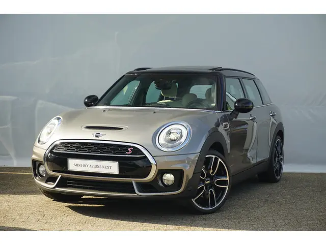 MINI Clubman Cooper S 2018 Benzine 26