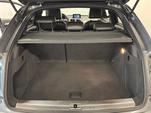 Audi Q3 2.0 TFSI quattro Pro Line S 2014 Benzine 14