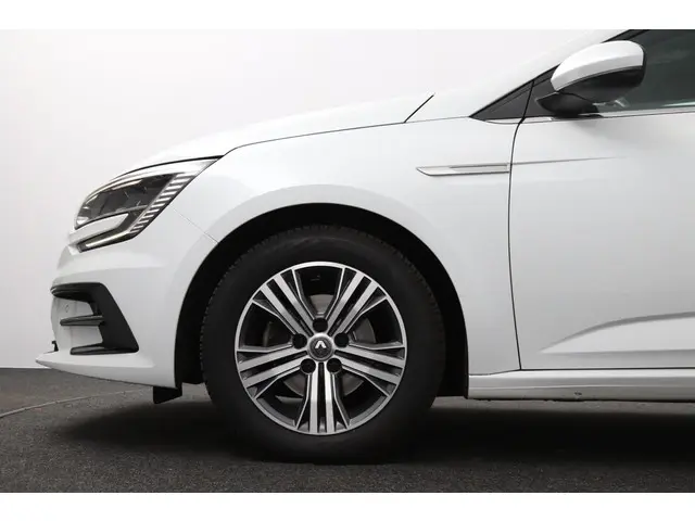 Renault Mégane Estate 1.3 TCe Intens 2021 Benzine 37