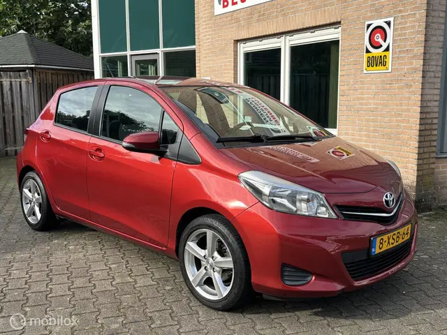 Toyota Yaris 1.3 VVT-i Dynamic / Garantie ! 2012 Benzine 25