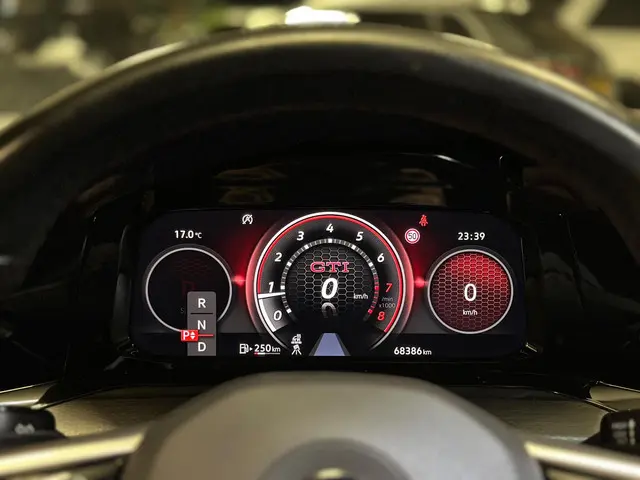 Volkswagen Golf 2.0 TSI GTI|PANO|FULL OPTION 2021 Benzine 24