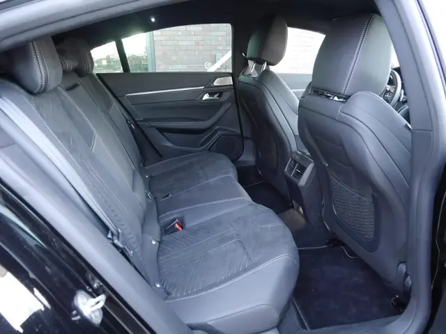 Peugeot 508 1.6 HYbrid 225 GT 2024 Hybride Benzine 8