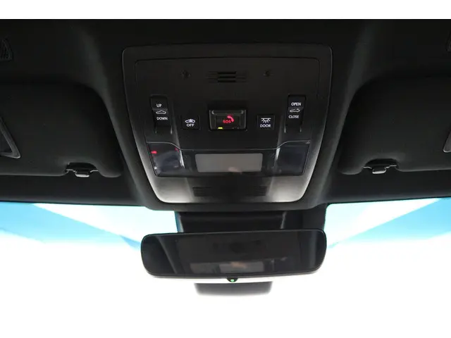 Lexus ES 300h Business Line 2023 Hybride Benzine 30