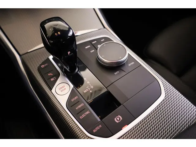 BMW 3 Serie Touring 330e xDrive 2022 Hybride Benzine 20