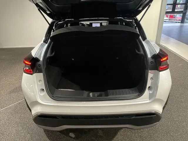 Nissan Juke 1.6 Hybrid 143 N-Design 2024 Hybride Benzine 8