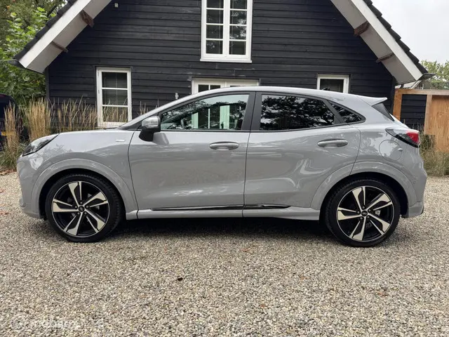 Ford Puma 1.0 EcoBoost Hybrid ST-Line X 2021 Benzine 4