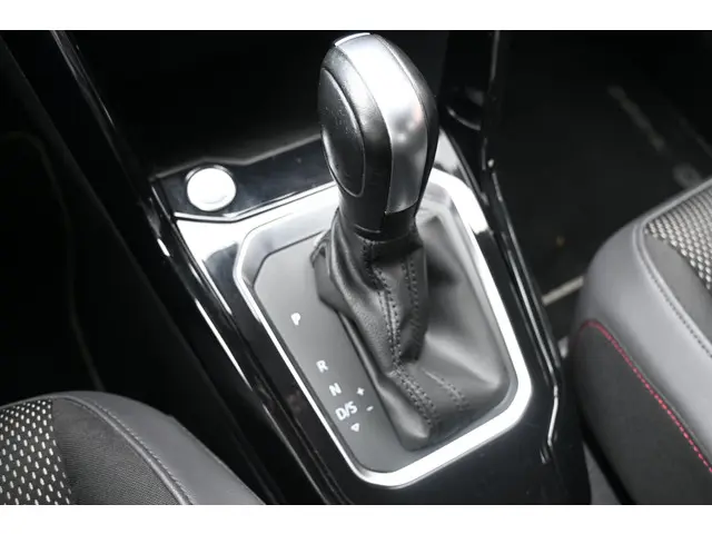 Volkswagen T-Roc 1.5 TSI Sport Business R 2020 Benzine 19