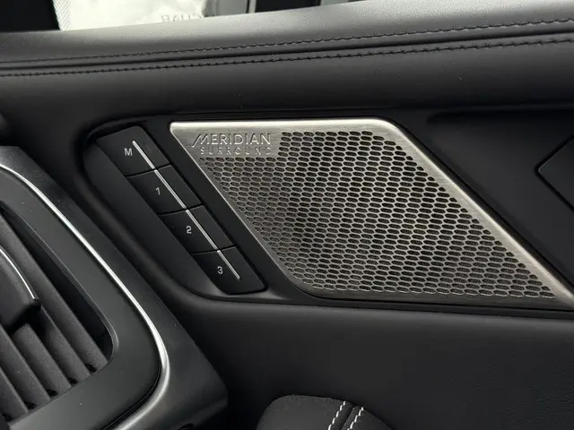 Jaguar I-PACE Aut. EV400 4WD HSE 90kWh 2018 Elektrisch 34