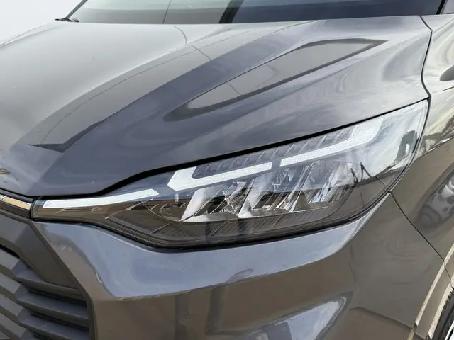 Ford Transit Custom 320 2.0 TDCI 136PK 2024 Diesel 19