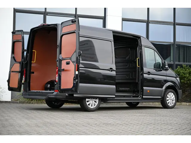 Volkswagen Crafter 140 PK TDI Aut. Highl. 2024 Diesel 19