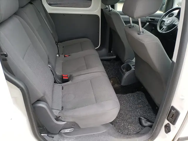 Volkswagen Caddy 2.0 TDI Trendline 2015 Diesel 6