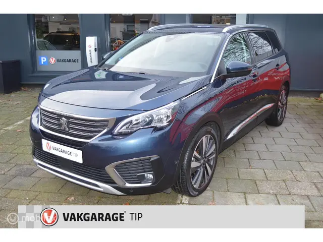 Peugeot 5008 2