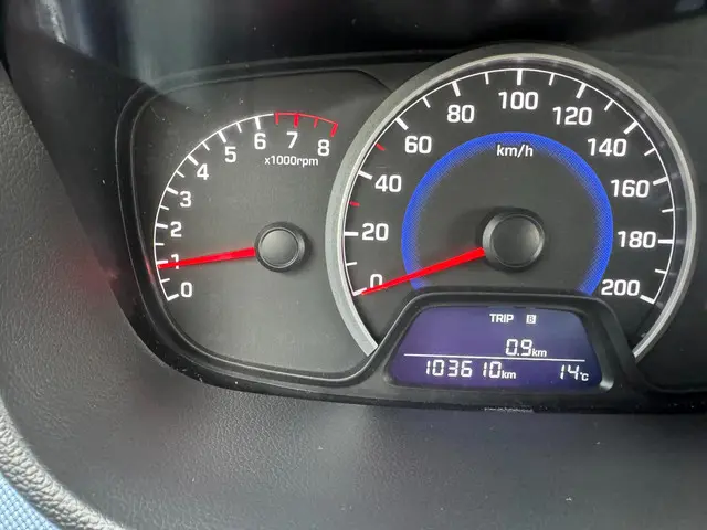 Hyundai i10 1.0i i-Motion Comfort 2016 Benzine 17