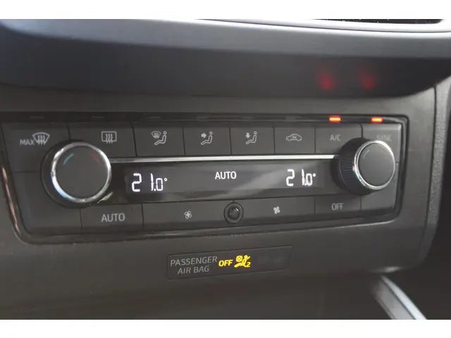 SEAT Arona 1.6 TDI Style Business Intense 2020 Diesel 23